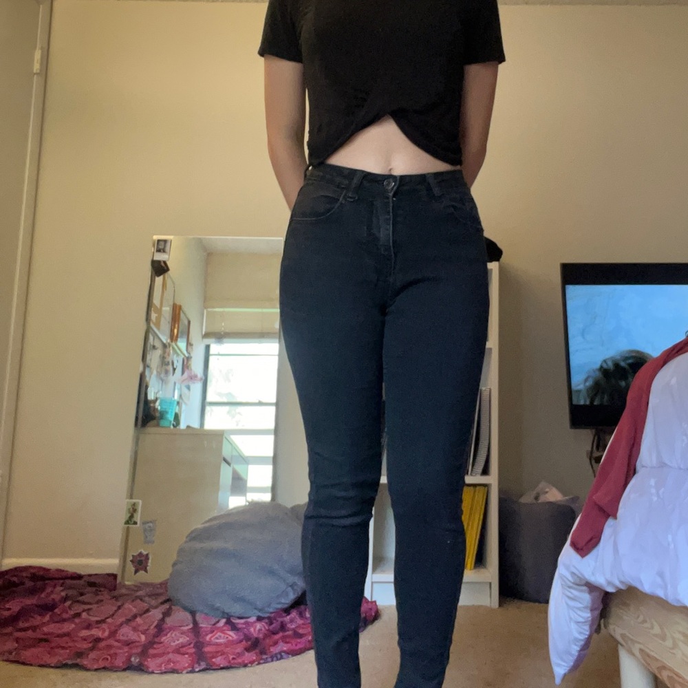 BLACK JEAN